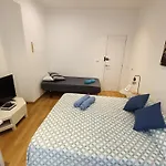 Sunny Rooms 3