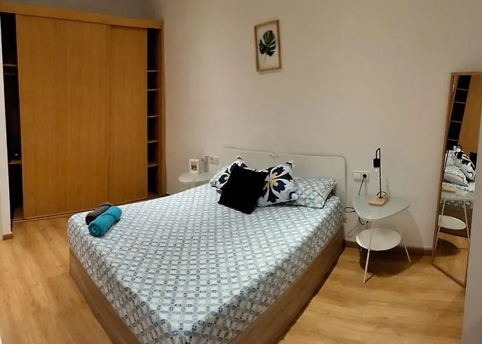 Sunny Rooms 3